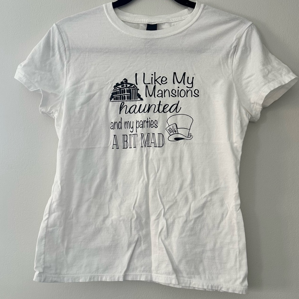 Women’s Hanes custom Disney haunted mansion tea party short sleeve shirt small